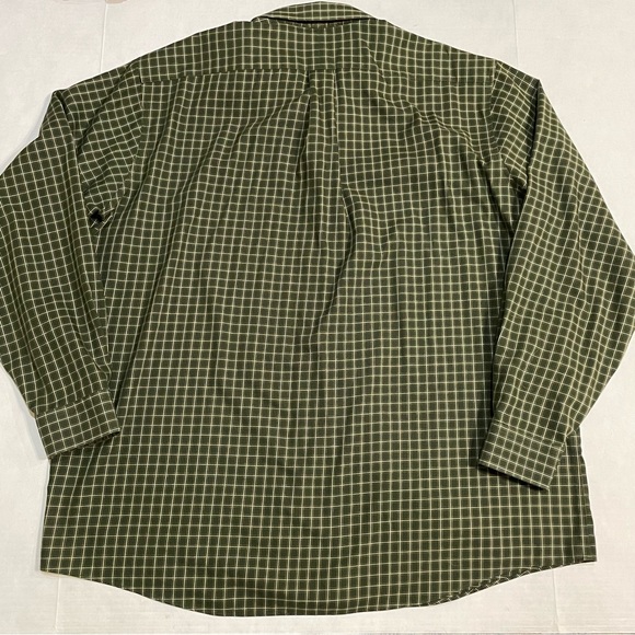 LL Bean Wrinkle Resistant Long Sleeve Green Plaid Button Shirt, Men’s XL-Reg - Picture 2 of 3